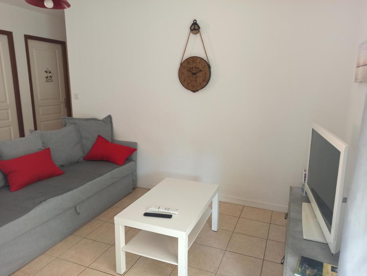 Location 4-6 Personnes Villa Grayan-et-l'Hopital Bagian luar foto